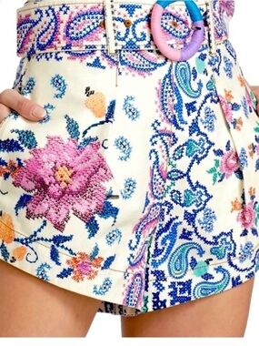 Nordstrom White Floral Embroidered Skort with Pink and Blue Accents